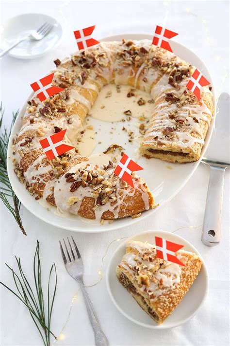 Old Danish Christmas Kringle (Dansk Smørkringle) - Sprinkle Bakes