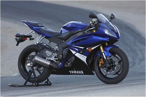 2008 Yamaha YZF-R6 Review - Top Speed