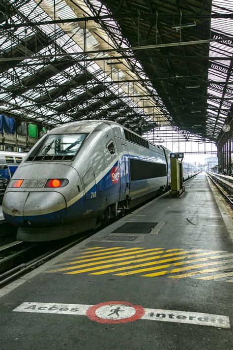 Ultimate guide to train travel in France (plus where to buy tickets so you don't get scammed!)