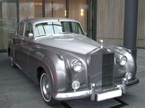 Rolls-Royce Silver Cloud - Wikipedia