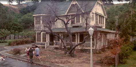 Pop Quiz: Name These 10 Halloween-Movie Houses - Hooked on Houses