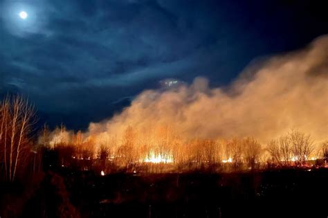 Alberta braces for more wildfires as hot weather returns for holiday ...