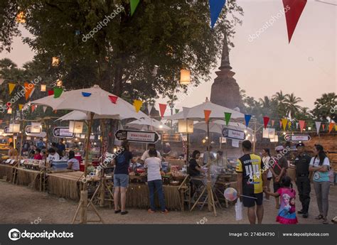 ASIA THAILAND SUKHOTHAI LOY KRATHONG FESTIVAL – Stock Editorial Photo ...