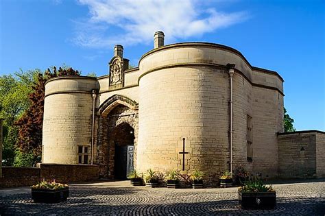 Nottingham Castle, England: Unique Places In The World To Visit - WorldAtlas.com