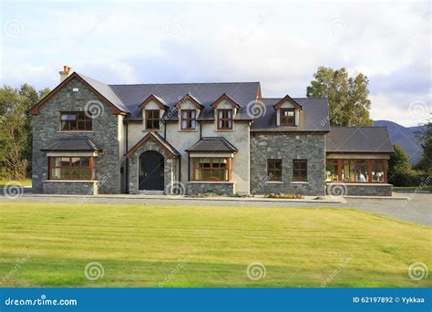 Beautiful Residential Country Houses In Ireland Editorial Photography ...