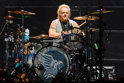 Aerosmith Drummer Joey Kramer Takes ‘Temporary Leave of Absence’ From Band - Hollywood411 News