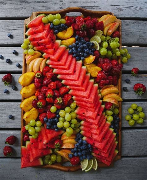 Platter 😍😍😍 | Food platters, Fruit platter designs, Food