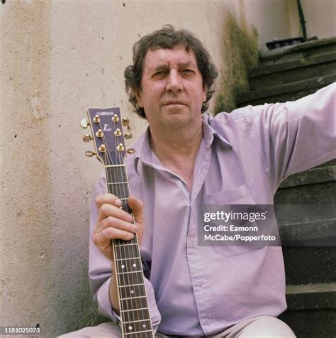 292 Bert Jansch Photos & High Res Pictures - Getty Images