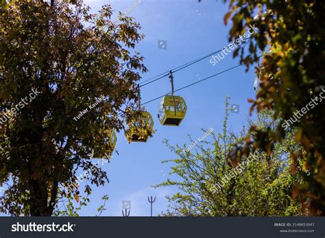 Surkanda Devi Temple Cable Car Stock Photo 2148653047 | Shutterstock