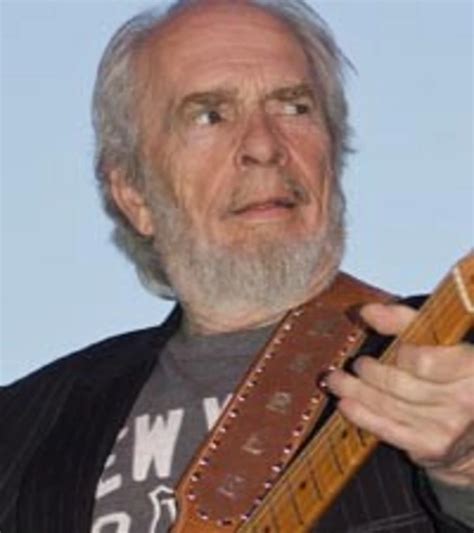 Merle Haggard Defends Willie Nelson, Marijuana Legalization