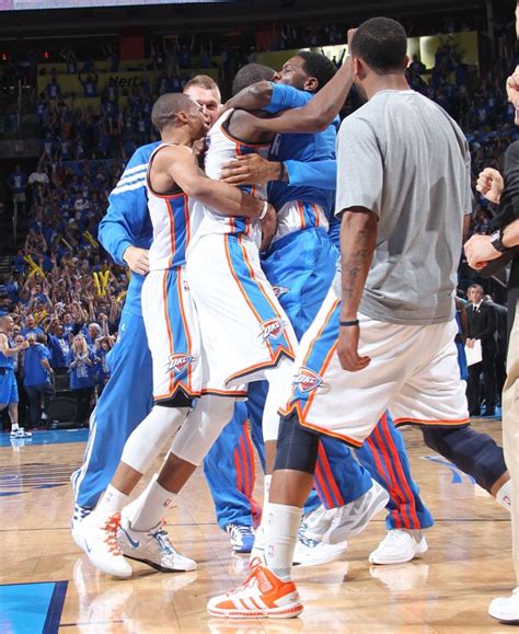 Thunder vs. Mavericks - Game One, 4/28/12 Photo Gallery | NBA.com