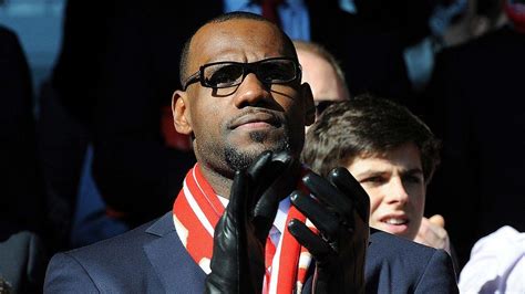 LeBron James becomes partner at Liverpool FC owners - BBC News