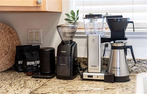 Best coffee maker with thermal carafe - reviews and a buying guide ...