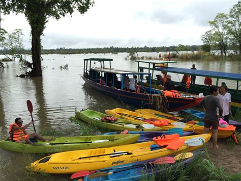 Mekong River Trip to Laos through Stung Treng