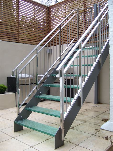 Steel Deck Stairs - GeorgiaAvery