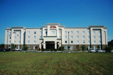 HAMPTON INN & SUITES EXMORE - EASTERN SHORE - Updated 2024 Reviews, Photos & Prices