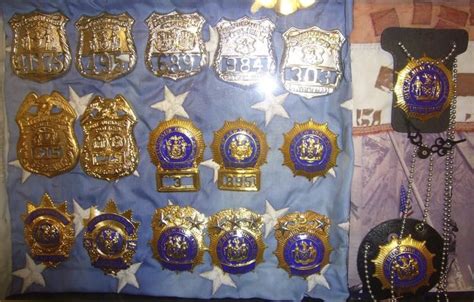 NYPD Collection | Police, Insignes