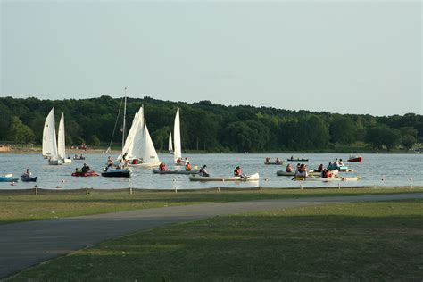 Milford Michigan Park : Kensington Metropark