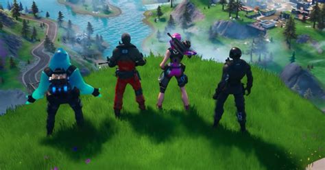 Want to Know How to Get Better at 'Fortnite'? Pros Share Their Tips