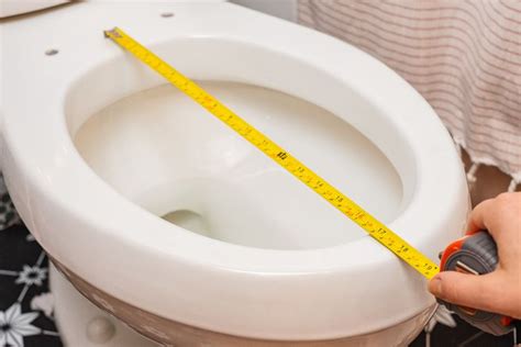 How to Measure for a Toilet Seat