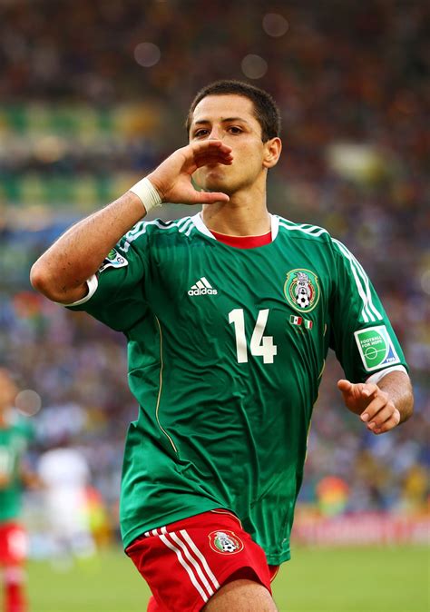 'Chicharito' Hernández: 10 datos de su vida que no sabías | HuffPost