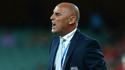 Melbourne boss Kevin Muscat praises Victory’s professionalism after ...