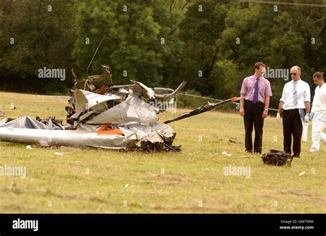 Helicopter crash Sevenoaks Stock Photo - Alamy