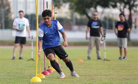 Bentuk-bentuk Latihan Kelincahan yang benar beserta gambar