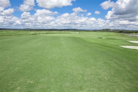 Maroochy River Golf Club Construction - Sportsfield Construction project - Twin View Turf | Twin ...