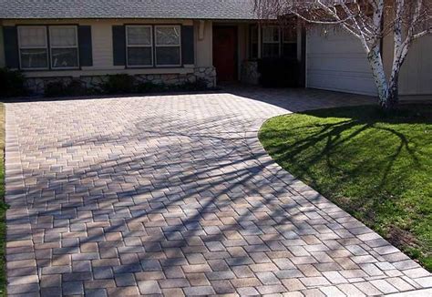 Hardscapes are a great investment in your home. | Serenescapes