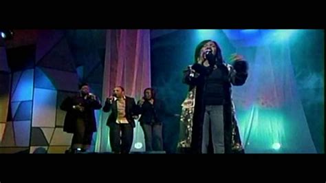 CeCe Winans--"Anybody Wanna Pray"-- (Live) - YouTube