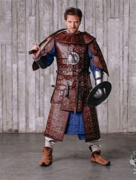 Mongolian (Asian) warrior armor: 11 - 17 century