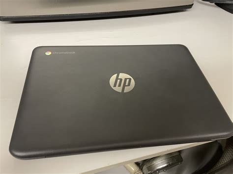 Sold - small laptop HP Chromebook 11.6" | Adventure Rider