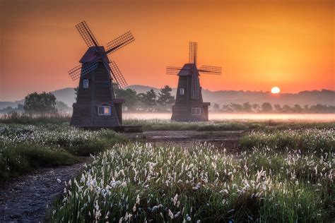 Cool Windmill HD Wallpaper, HD Nature 4K Wallpapers, Images and Background - Wallpapers Den