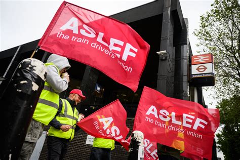 Tube drivers to strike on two new dates in April and May, Aslef announces