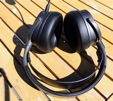 Audeze Maxwell Wireless Gaming headset - Reviews | Headphone Reviews ...