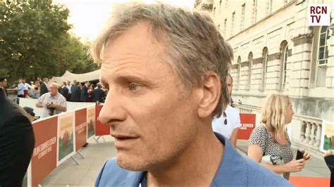 Here's Viggo Mortensen Speaking Seven Different Languages — GeekTyrant