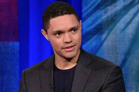 Trevor Noah likens Trump to a stand-up comedian | EW.com