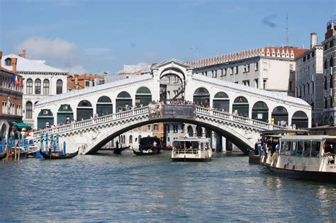 Rialto Bridge (San Marco/San Polo, 1591) | Structurae