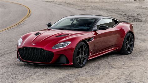 Behold: the new 715bhp Aston Martin DBS Superleggera | Top Gear