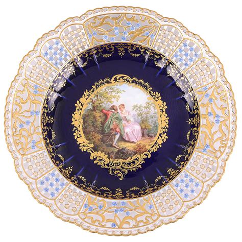 19th Century Antique Meissen Gilt Leaf Plate For Sale at 1stDibs