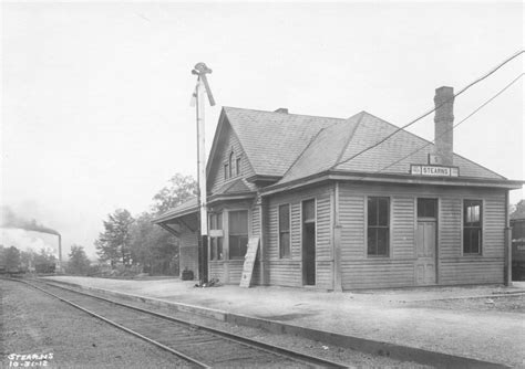 Old Stearns Depot 1912 Now,McCreary County Ky | Abandoned train station, Old photos, Places to go
