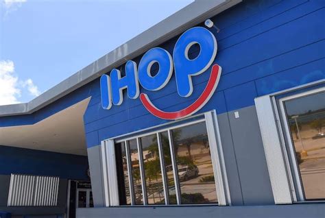 IHOP adding beer, wine, and champagne to its menu