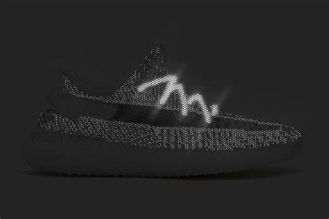 The Yeezy BOOST 350 V2 'Static' Will Be Limited To 5000 Pairs - Releases