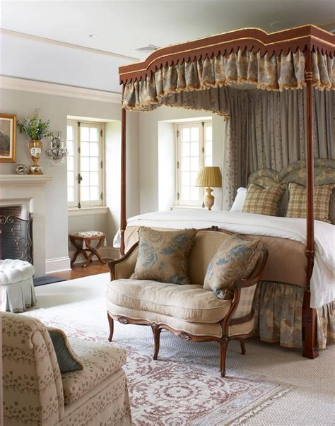 15 French Bedroom Design Ideas For An Elegantly Refined Look