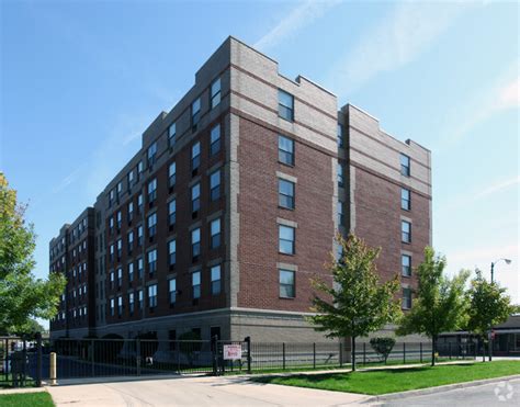 Senior Suites of Washington Heights - 832 W 103rd St Chicago IL 60643 | Apartment Finder