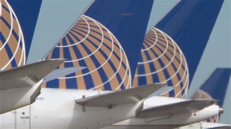 United Airlines Tail Logo