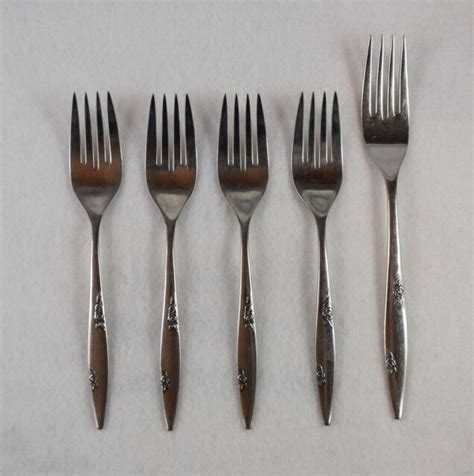 Oneida Ltd USA Stainless ROSE DUET 1 Dinner Fork 4 Salad Forks LOT of 5 ...