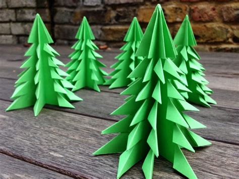 Random Crafting Adventures: Crafting for Christmas - Origami Tree