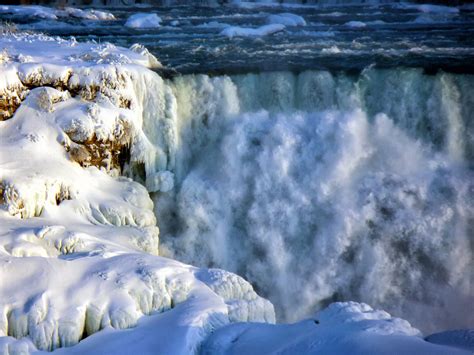 Winter Scenes | American Falls - February 2011 Please view t… | Flickr
